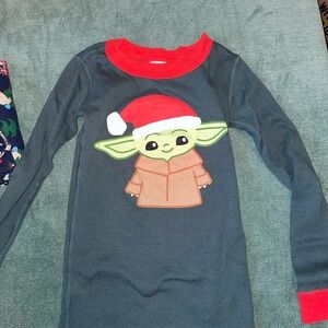 Hanna Andersson Gray and Red Kids Pajama Set